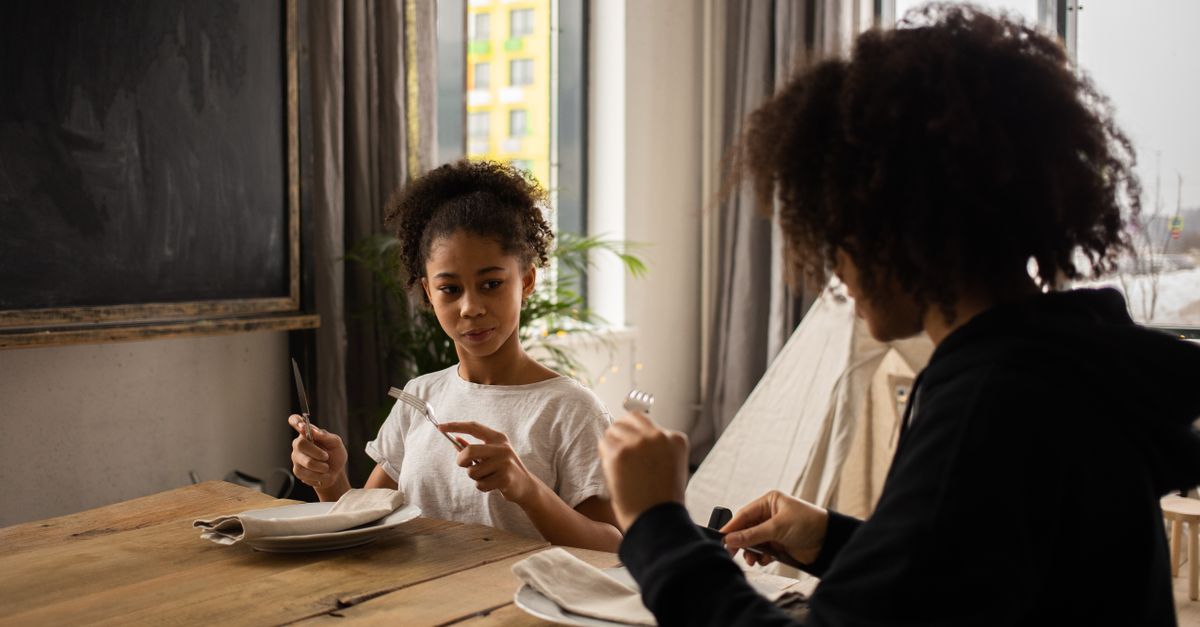 6 Social Etiquettes Every Child Should Be Taught and Why They Matter for Their Future